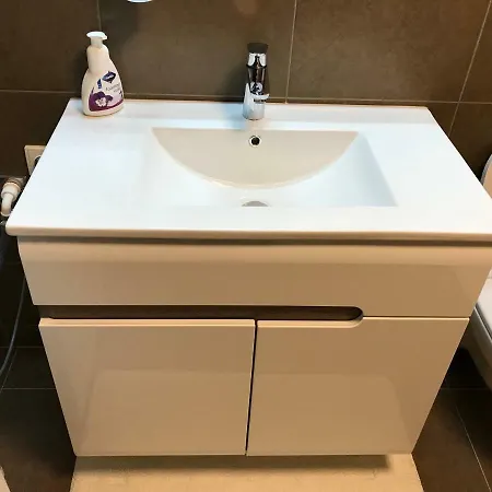 Byt Husova Ul. Lägenhet Ceske Budejovice